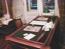 Franz-Josefs desk